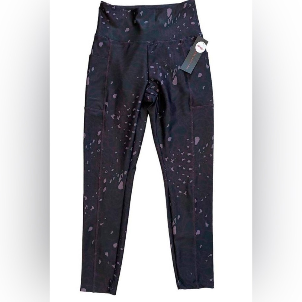 Bally Total Fitness Dry Wik Workout Leggings Black and Purple 7/8 Length